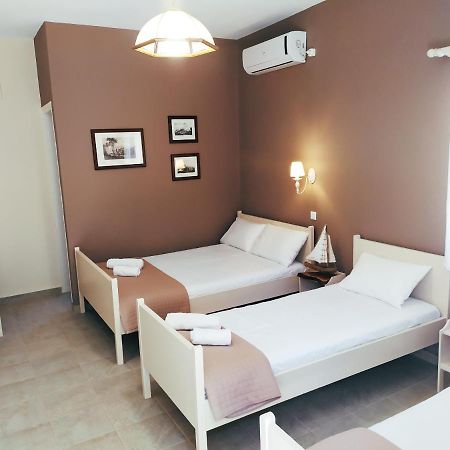 Nymphes Apartments เซเลียนิติกา ภายนอก รูปภาพ